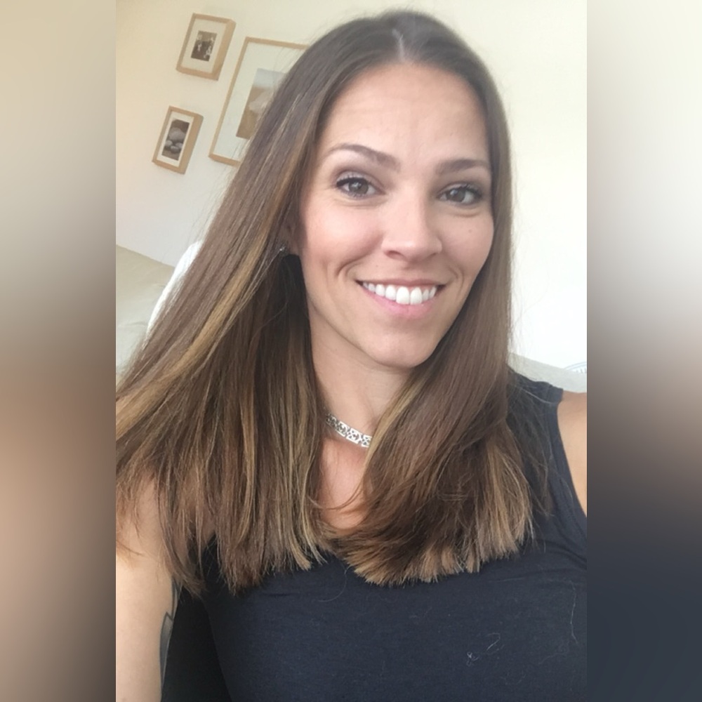 Meet your Posher, Alexis